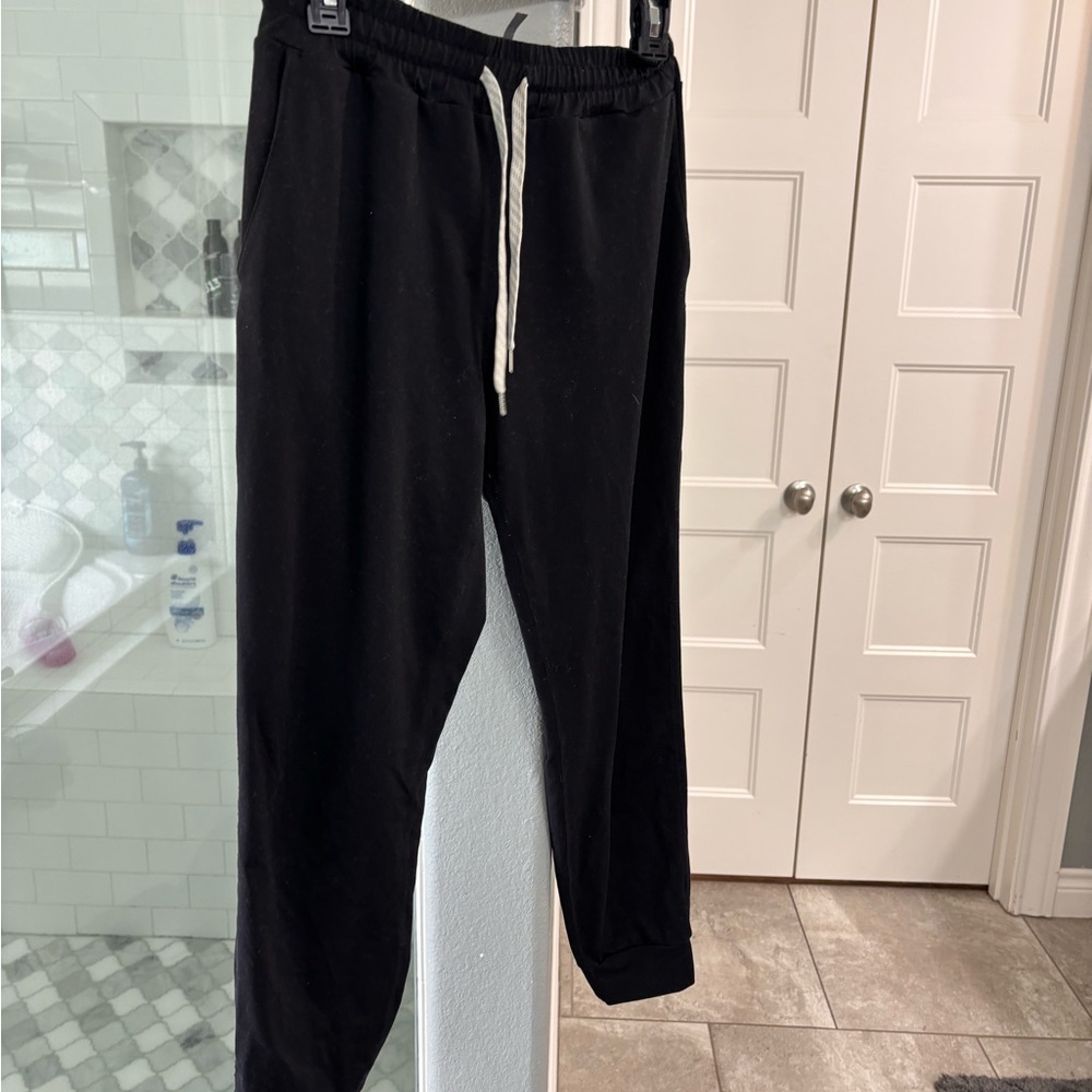 Vuori Black Jogger Pants